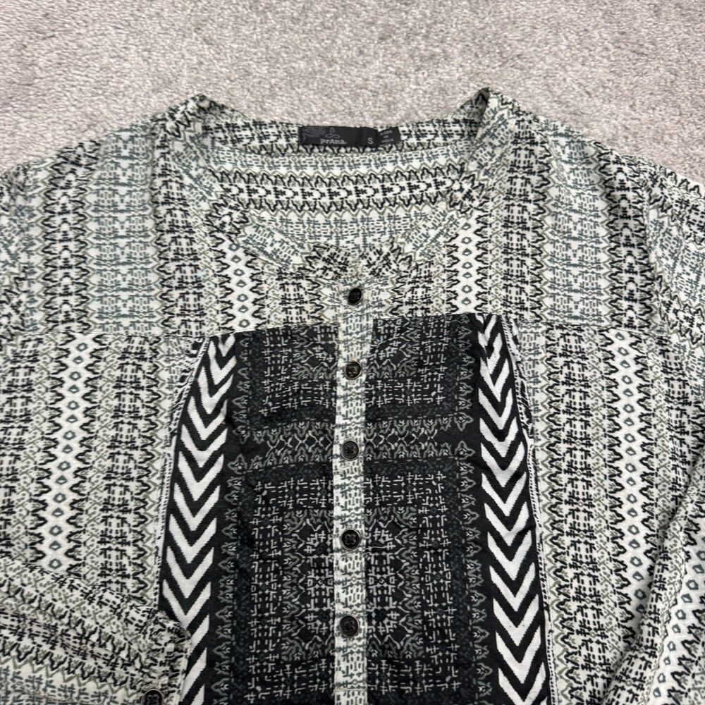 Prana Geometric Print Henley Long Sleeve Blouse Womens Small Black Green Top - Picture 10 of 14